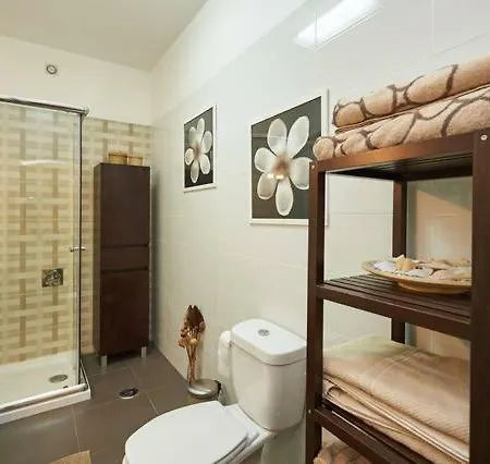 Appartamento Lovely And Relaxing With Free Parking